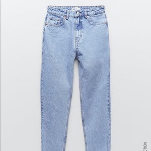 Zara Mom Fit Jean